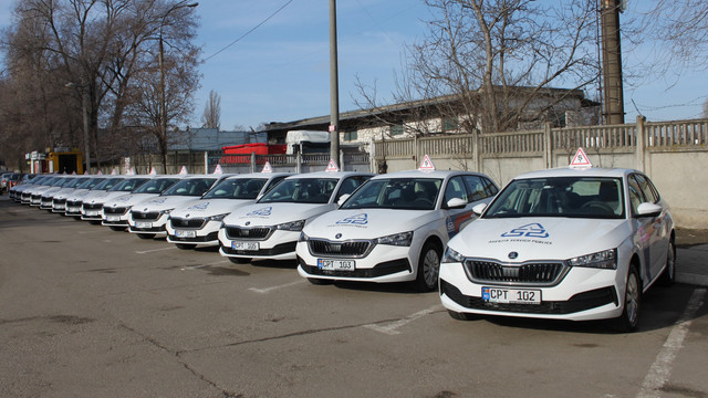 ASP extinde programul de examinare auto în Chișinău. Probele practice pentru categoria B vor fi organizate și în zilele de sâmbătă