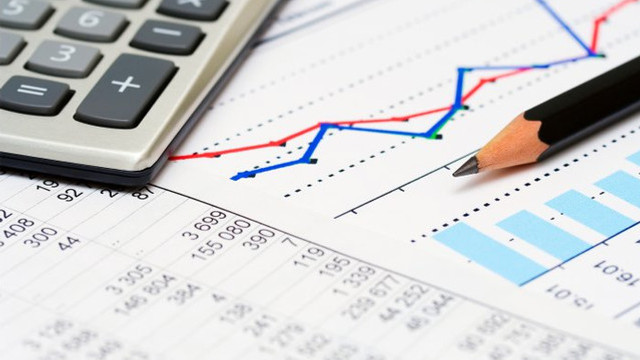 Cetățenii vor putea compara mai ușor comisioanele bancare cu ajutorul unei platforme online

