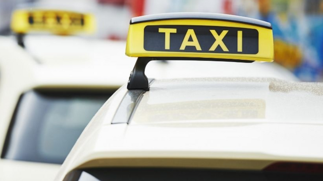 SFS: De la 1 iulie, salariile șoferilor de taxi vor fi impozitate conform regimului fiscal general 