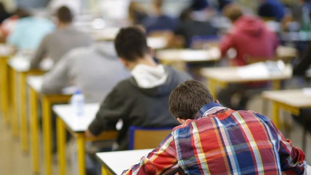 Ultima probă din sesiunea de bacalaureat 2026. Circa 400 de elevi susțin proba la limba maternă

