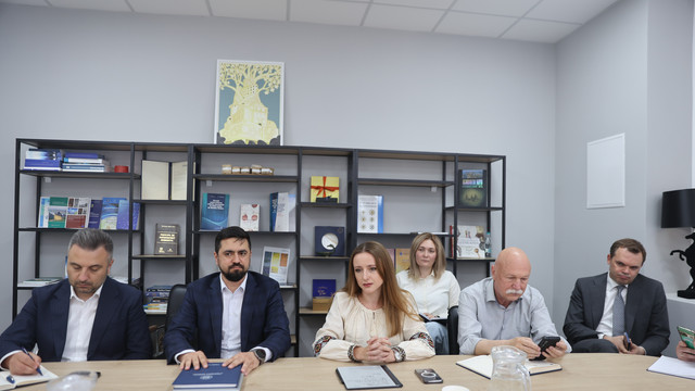 Republica Moldova și România discută mecanisme de sprijin pentru investițiile în stocarea energiei

