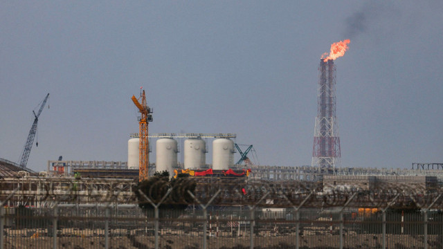 Explozie la cel mai mare centru de gaze naturale lichefiate din lume: 54 de răniți și 18 persoane dispărute în Qatar

