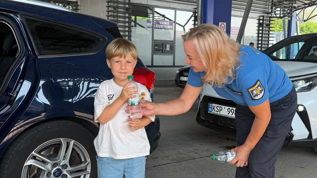 Măsuri de protecție împotriva caniculei la traversarea frontierei. Recomandările Serviciului Vamal
