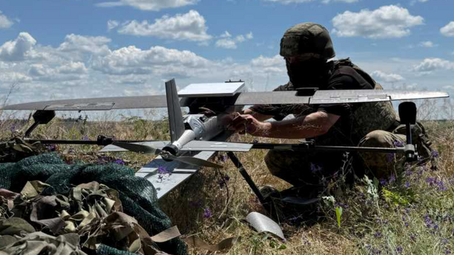 Ucraina primește un împrumut de 3,9 miliarde de euro de la UE pentru drone