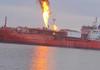 O navă cu GPL a luat foc pe Marea Neagră. Nicușor Dan: A fost lovită în afara apelor teritoriale românești