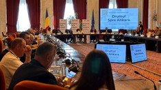 Masa rotundă „Drumul spre Ankara”, la București. Republica Moldova, printre prioritățile României la Summitul NATO din Turcia