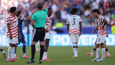 „Ne exprimăm uimirea, a depășit linia roșie”. Reacția UEFA, după decizia FIFA de suspendare a cartonașului roșu primit de americanul Folarin Balogun