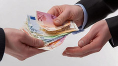 Noi reglementări ale Parlamentului European. Cetățenii românii din diaspora își pot transfera șomajul timp de 6 luni, iar copiii vor primi alocații din statul unde lucrează părinții