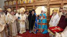 ÎPS Antonie a fost întronizat mitropolit al Basarabiei. „Înțeleg ce responsabilitate mare îmi revine de acum încolo. Este un nou început”