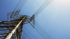 Ministerul Energiei anunță că au fost tranzacționați peste 1113 MWh de energie electrică pe OPEM. „Reprezintă circa 9,2 % din consumul zilnic mediu”

