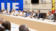 Premierul desemnat, Vasile Tofan, în dialog cu fermierii: Agricultura are nevoie de investiții în tehnologizare, irigare și procesare