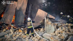 Noi atacuri în Ucraina: Mai multe persoane au fost ucise și rănite după bombardamente rusești asupra regiunilor Odesa, Sumî și Zaporojie 