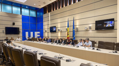 Deputații se întrunesc joi în ședință plenară. Biroul permanent a aprobat ordinea de zi