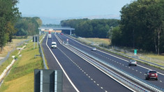 Proiectele mari de infrastructură și investiții capitale vor fi accelerate

