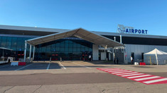 Aeroportul Chișinău amenajează o zonă temporară de pre-îmbarcare pentru a fluidiza traficul de pasageri


