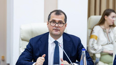 „Prioritatea noastră este să menținem alimentarea stabilă cu combustibil la pompă”. Vasile Tofan a discutat cu participanții la piața de carburanți