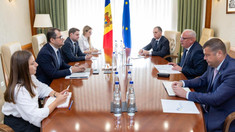 Cooperarea în gestionarea resurselor de apă ale râului Nistru și construcția podului Cosăuți–Iampil, discutate de premierul Vasile Tofan și ambasadorul Paun Rohovei