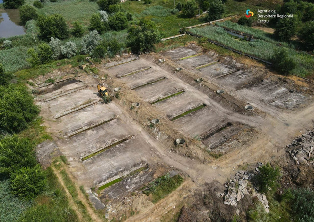 FOTO  | Au început lucrările la stația regională de epurare și extinderea canalizării din Nisporeni și Vărzărești
