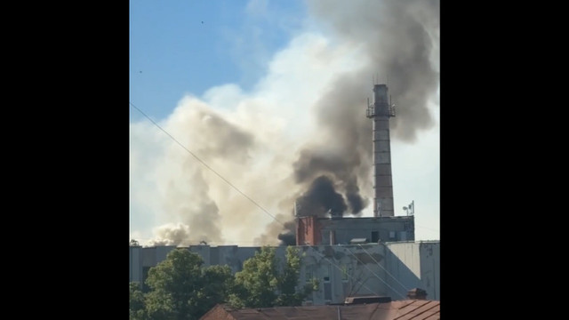 Ucraina a lovit din nou o rafinărie din Rusia, la peste 1.300 de kilometri de front. Zelenski: „Este un răspuns pe deplin just”
