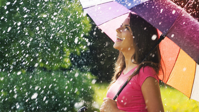 METEO | Astăzi vom avea parte de o zi răcoroasă, cu ploi de scurtă durată și maxime termice care nu vor depăși 27 de grade Celsius