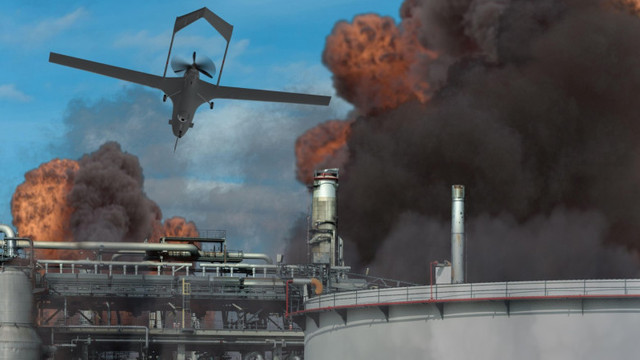 O rafinărie Gazprom e în flăcări, după un atac al dronelor ucrainene, la 1.400 de kilometri de linia frontului ucrainean
