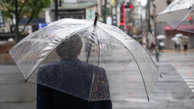 METEO | Vreme caldă și ploi de scurtă durată cu descărcări electrice, prognozate de meteorologi pentru acest weekend 