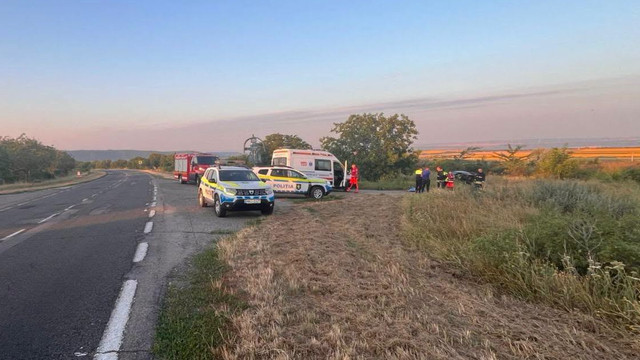 Un tânăr de 29 de ani a murit după ce mașina s-a răsturnat pe traseul M1, la Hîncești

