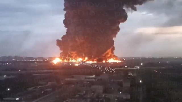 VIDEO |  Ucraina lovește din nou „Amazonul rusesc”: Încă două depozite distruse, pagube uriașe de peste 200 de miliarde de ruble