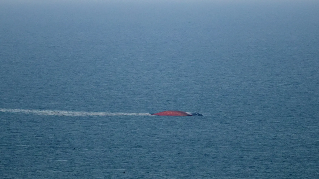 O navă lovită de ruși cu rachete de croazieră s-a scufundat în Marea Neagră (VIDEO) 
